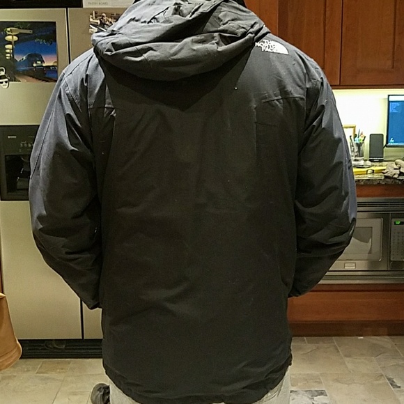 Men's North Face Gore-tex jacket - Picture 2 of 5